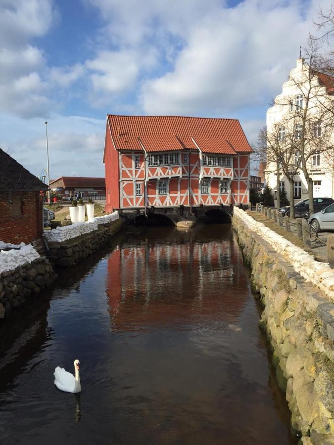Emilias Hues, Reethaus In Der Bucht Von Wismar Zierow Ngoại thất bức ảnh